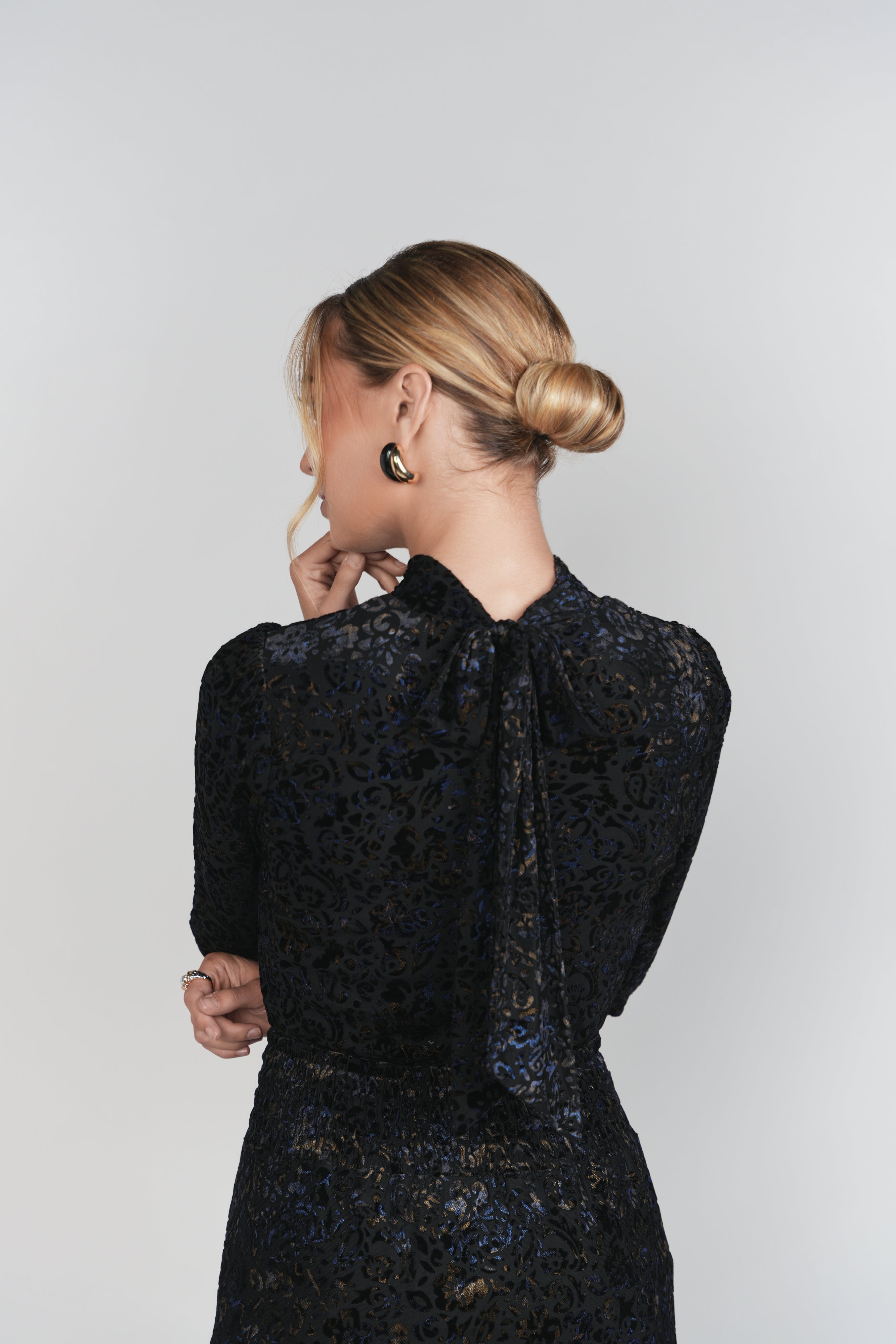 Burnout Velvet Top- Black with Sapphire