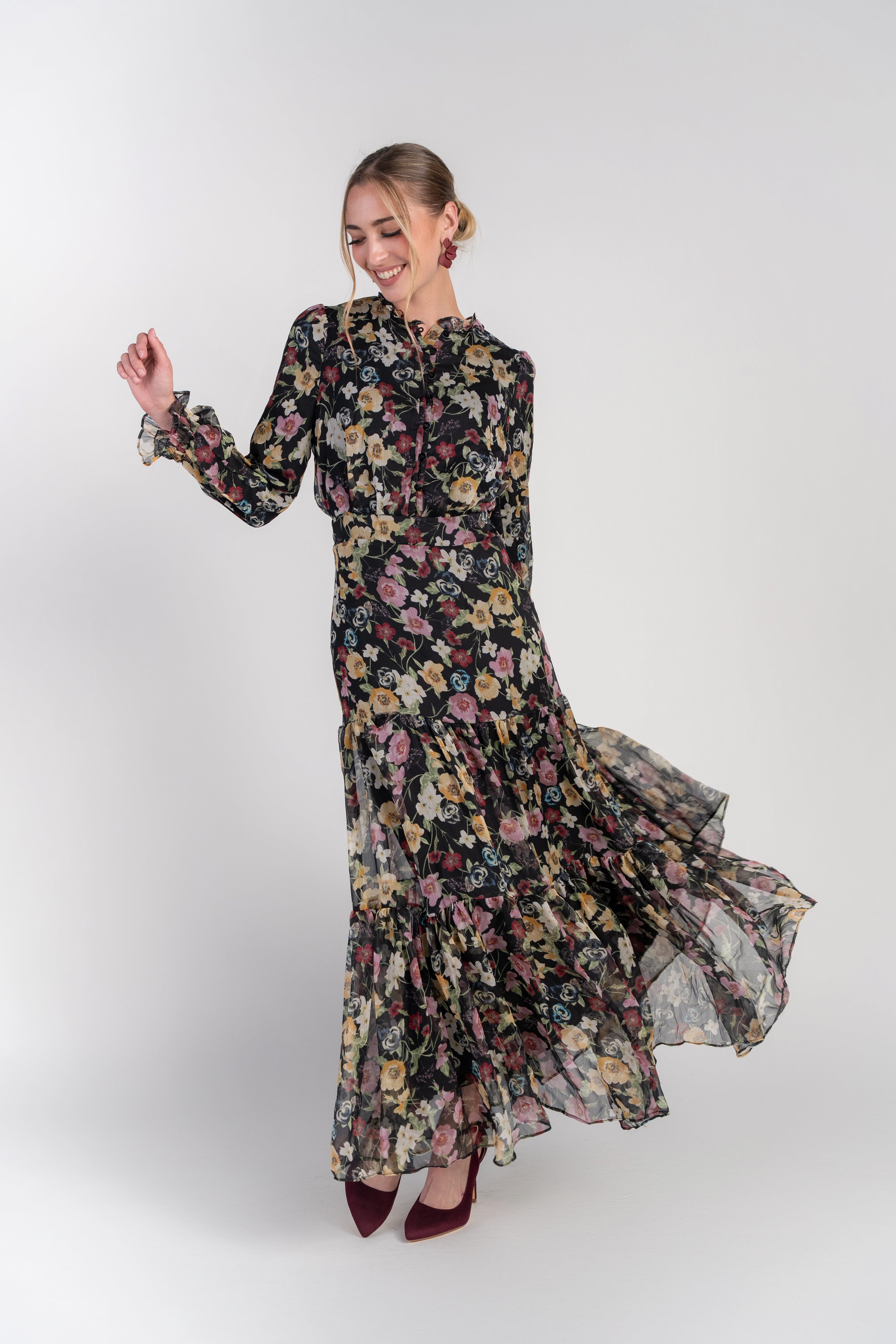 Zoe Maxi- Happy Blooms on Black