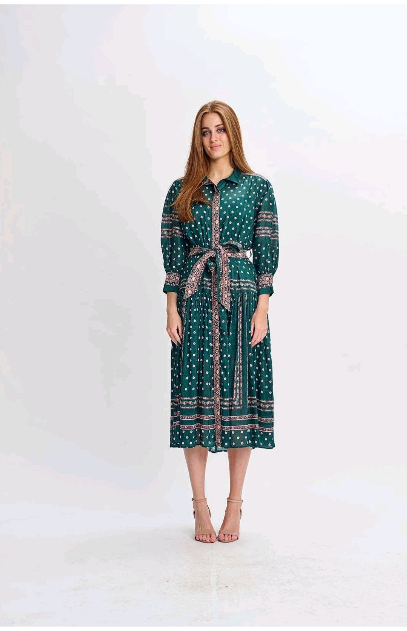 334690-A Deep Green with Pink Bud Paisley Design Dress
