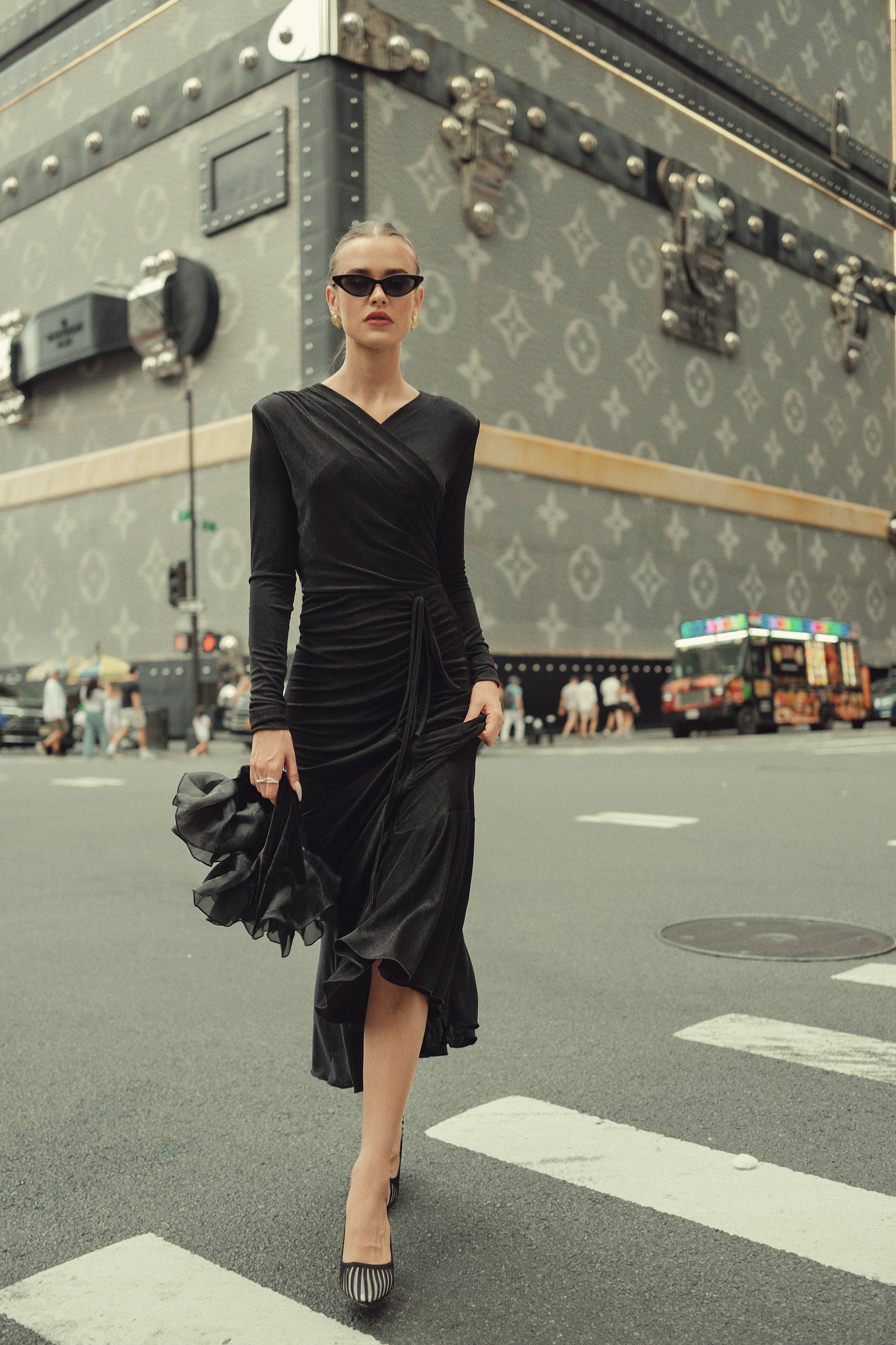 Valerie Midi Dress- Black