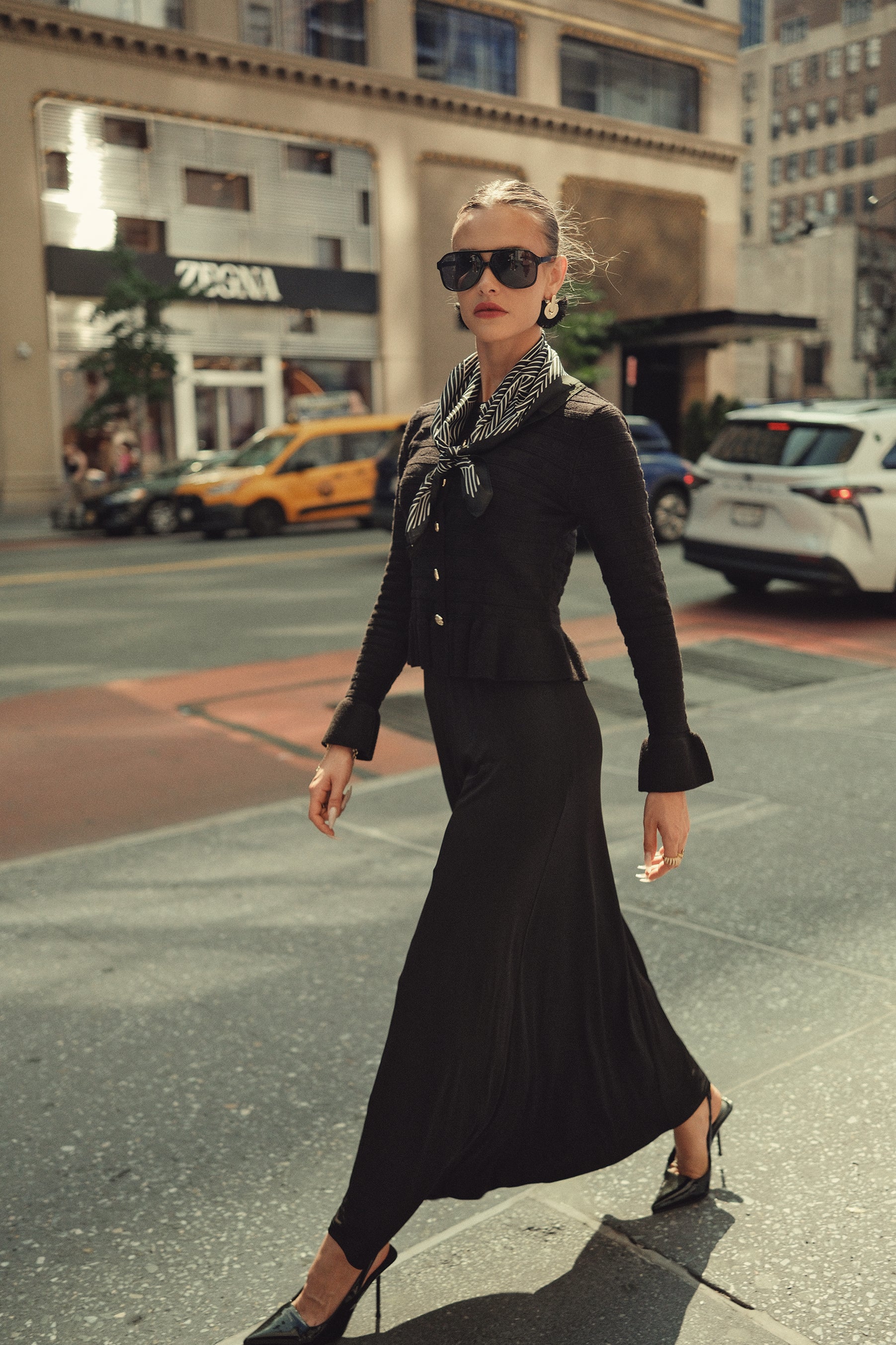 Sleeveless Jersey Dress- Black