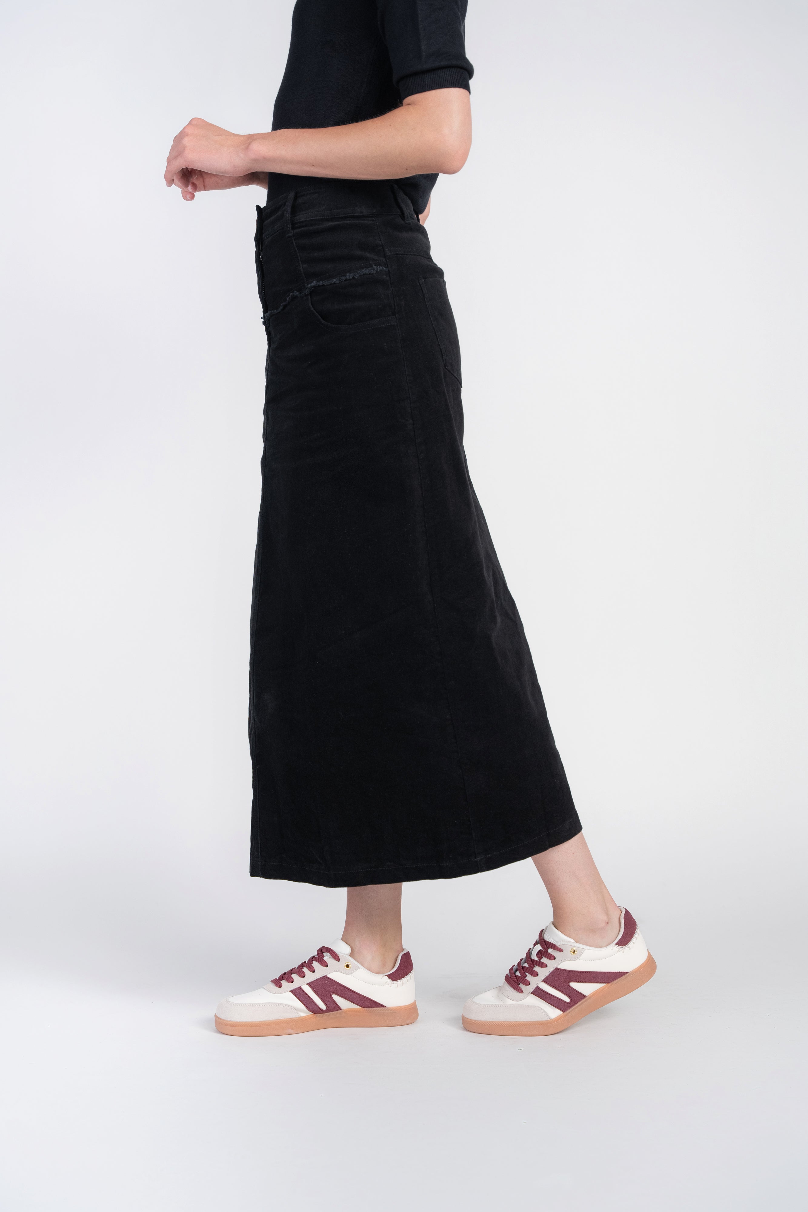 Fray Detail Corduroy Skirt- Black