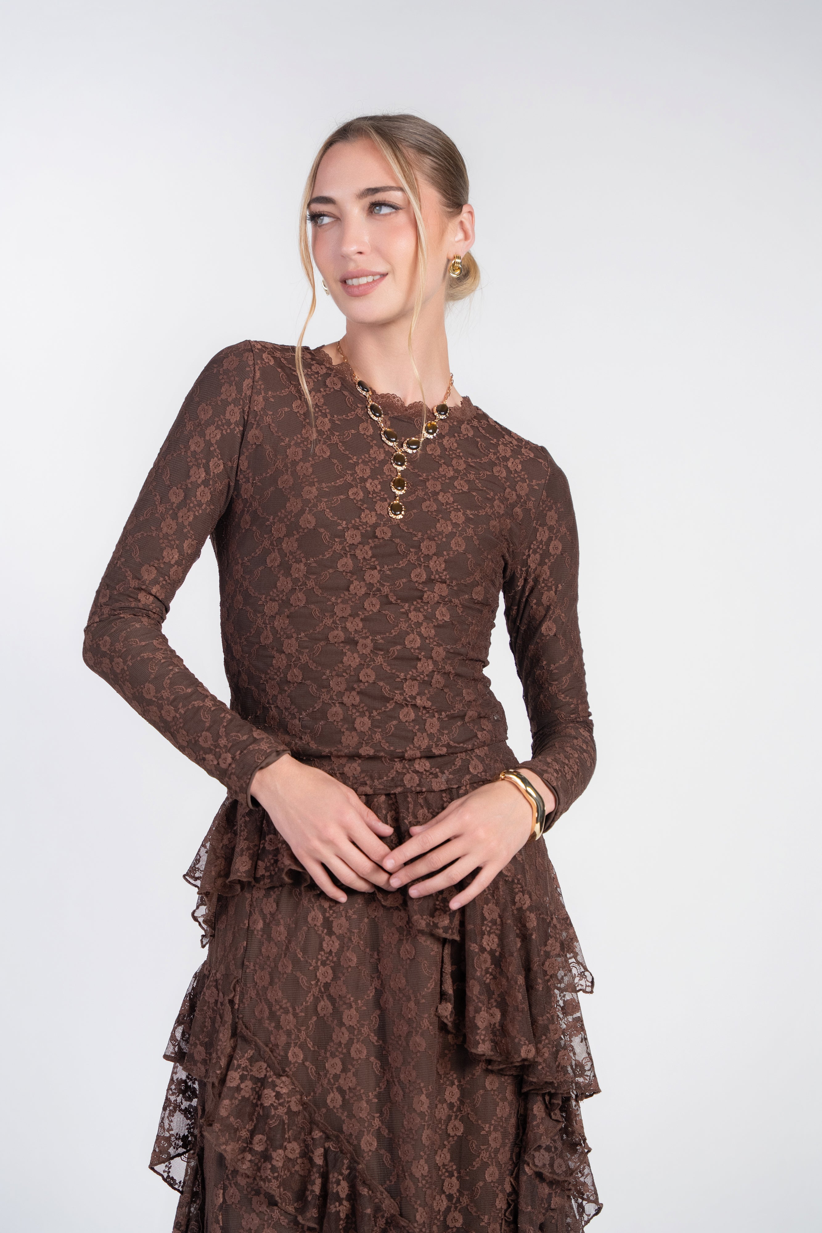 Alison Lace Tee- Chocolate