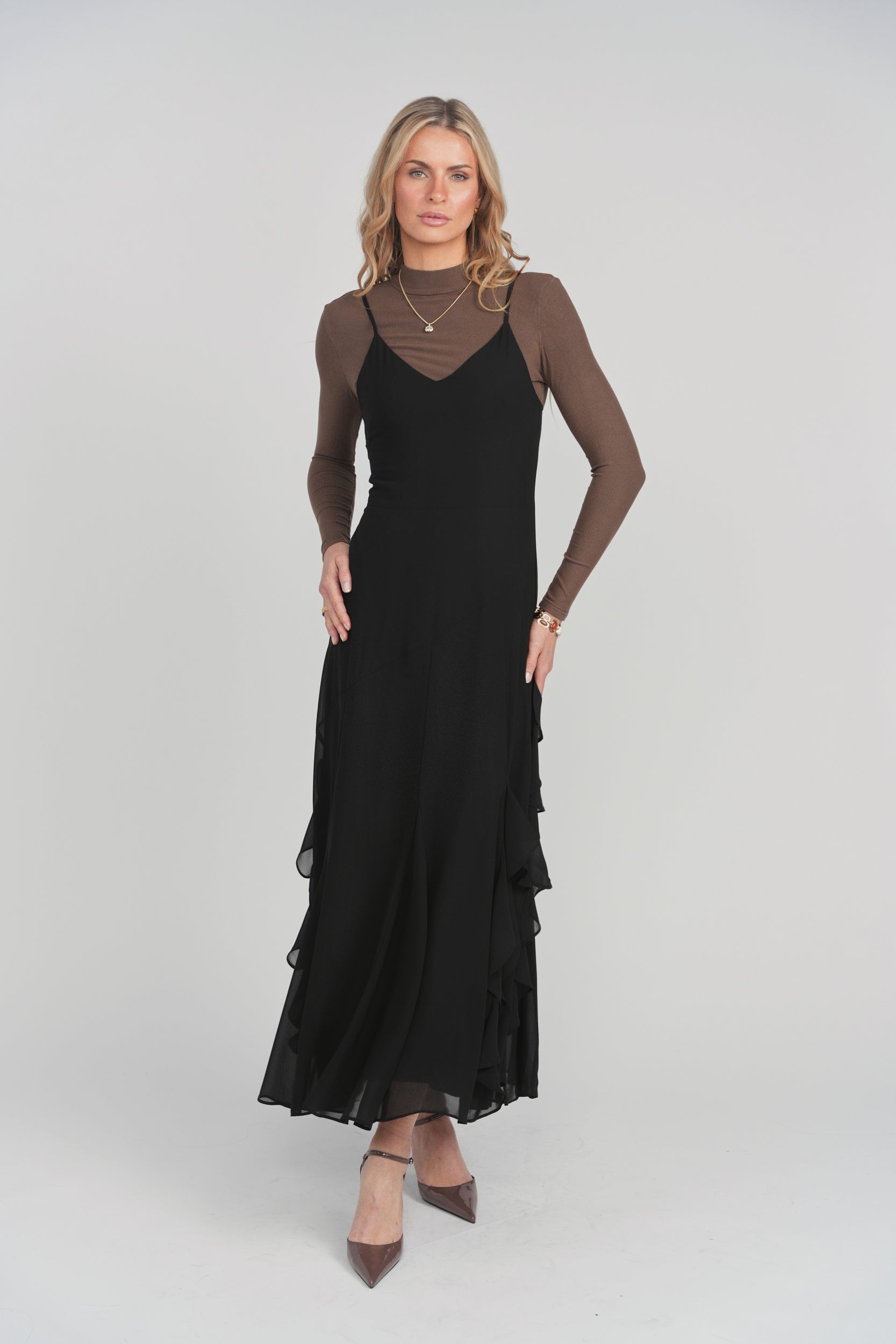 Serena Flowy Maxi - Black