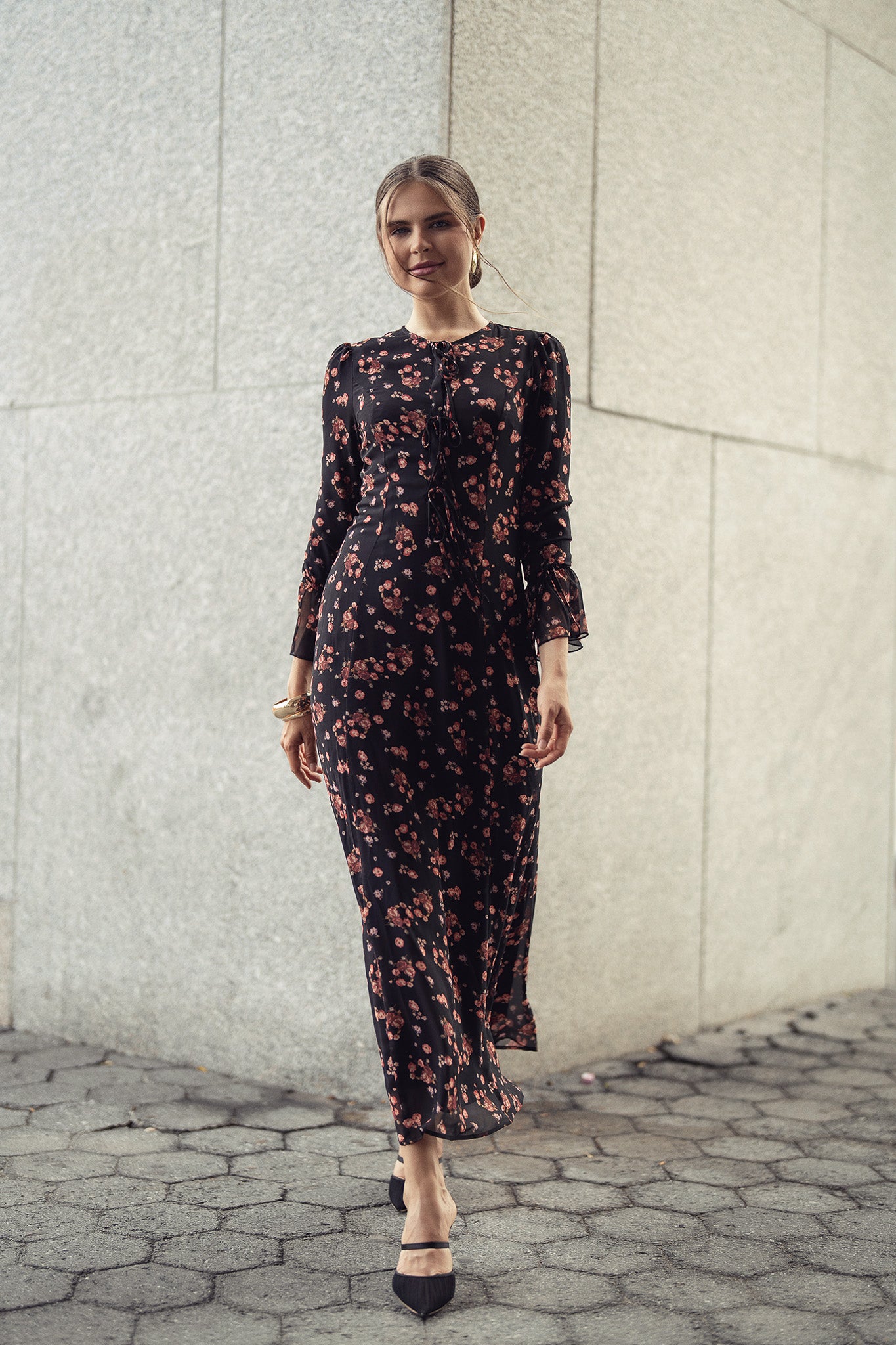 Ella Dress- Black with Red Flowers - S Ella Dress- Black with Red Flowers - S