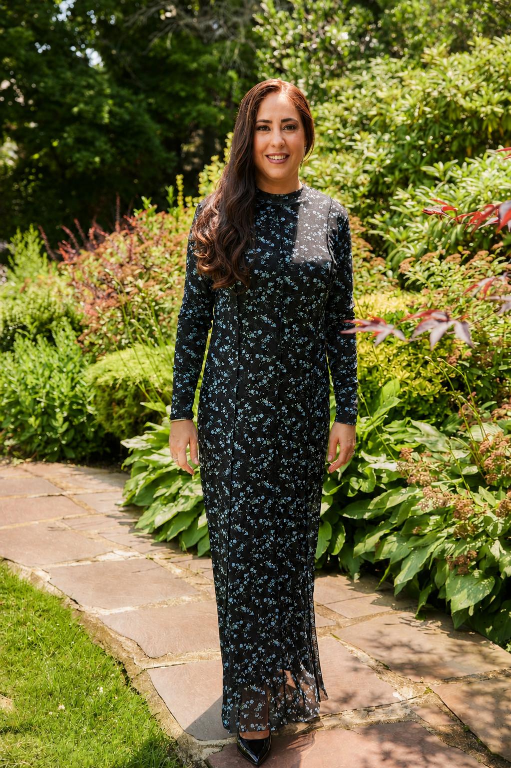 Parker - Maxi Dress With Exposed Seams - Blue Floral