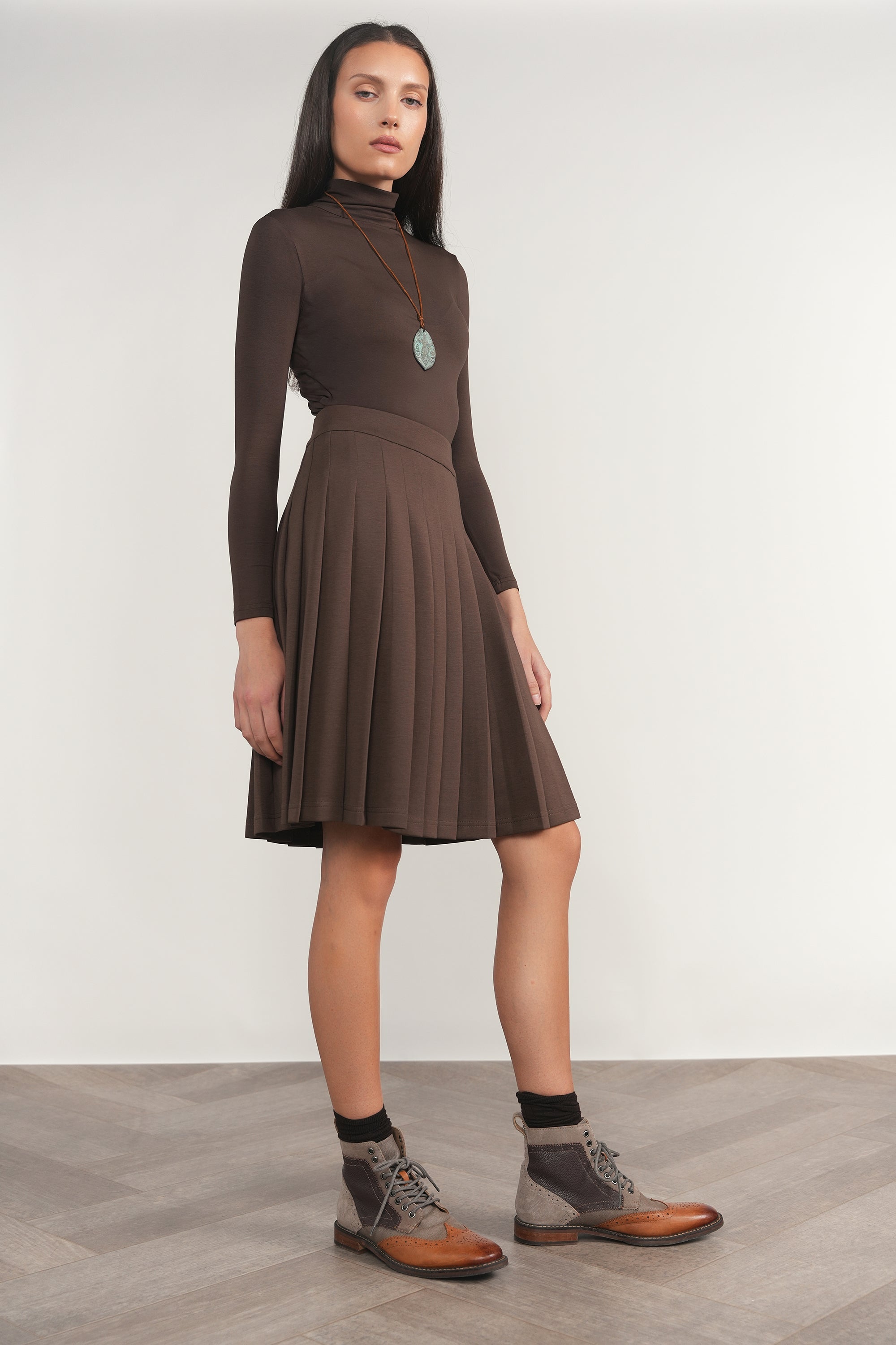 Sava Skirt in Fudge – image 4